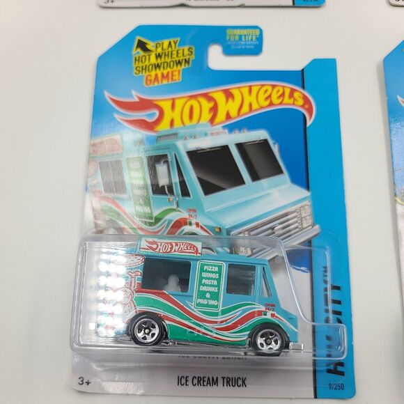 Hot Wheels 2014 and 2015 HW CITY (lot of 4) - Picture 3 of 6